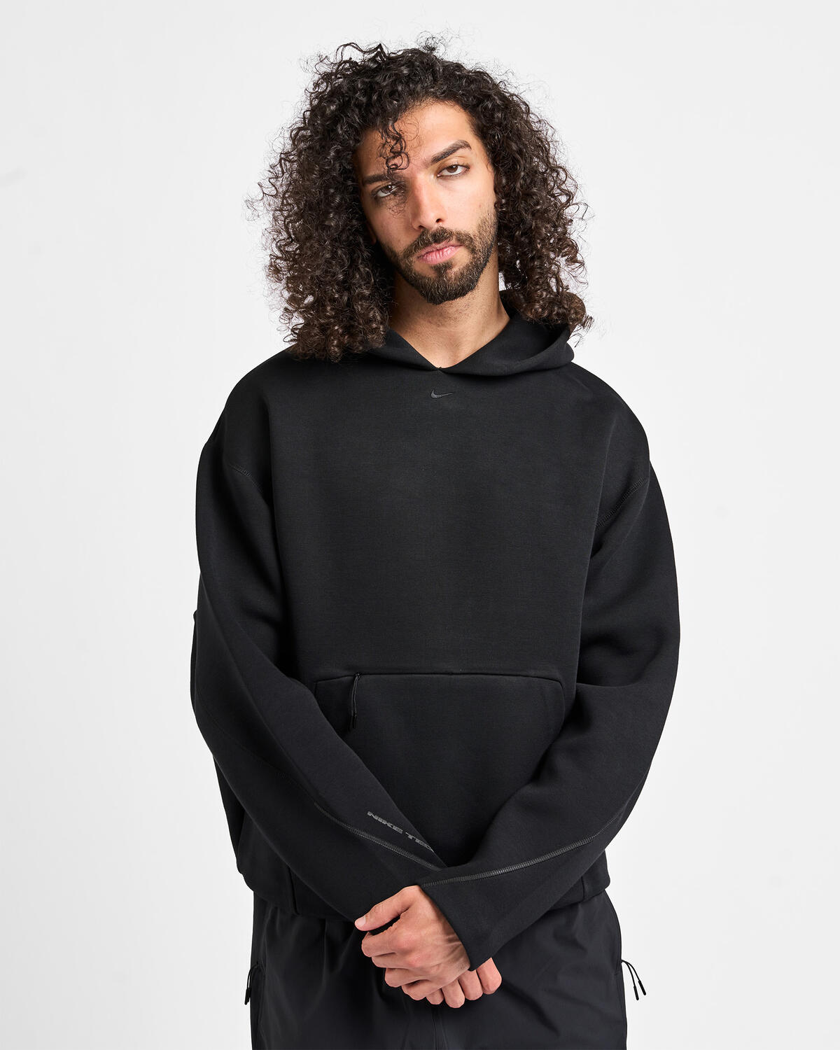 nike-tech-black-black1-io9941-